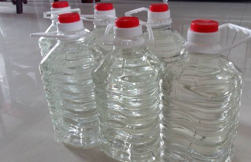 白酒保存在塑料瓶里,時間長了還能喝嗎